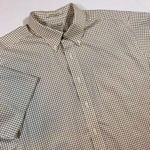 LL Bean Shirt Mens XL Cream Plaid Button Down Short Sleeve Wrinkle Resistant